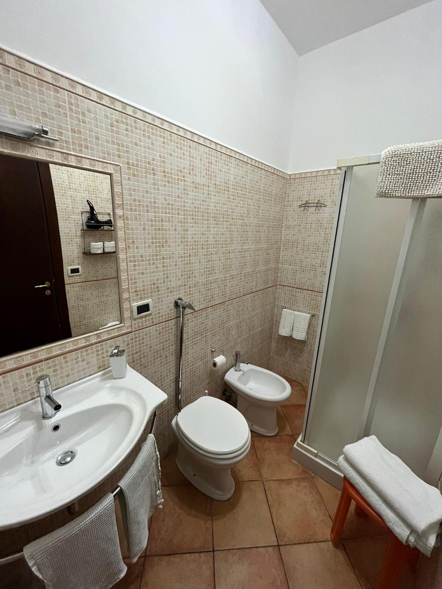Dormo Da Lia Borgo San Nicola Hotel Mandra Capreria Exterior foto